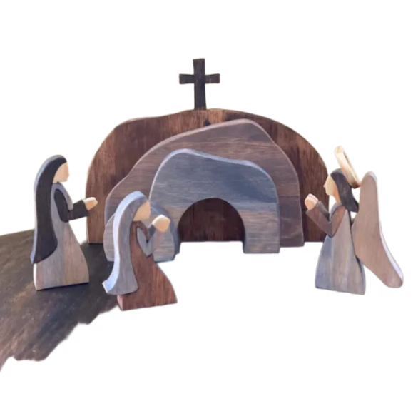 Wooden Easter Scene - Mincice Resurrected