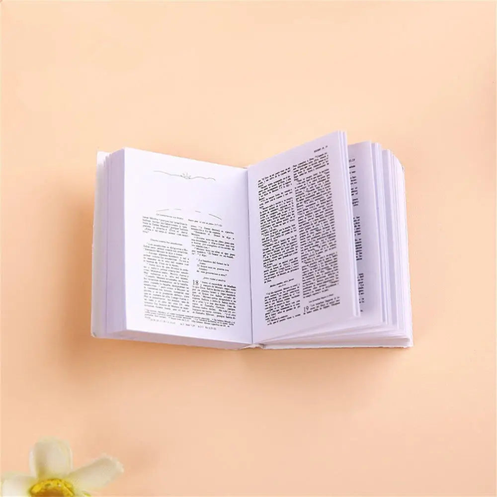 Small Size Mini Bible Keychain Jesus Cross Keyring Religious Christian for Daily Reminder Faith-based Gifts Personal Beliefs